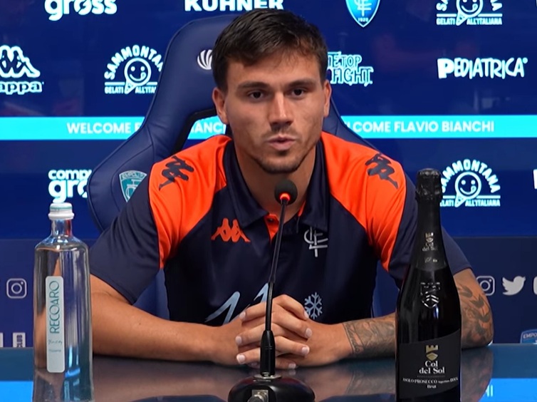 SALA STAMPA | L’Empoli ha presentato l’ultimo arrivo in casa azzurra, ecco l’attaccante Flavio Bianchi